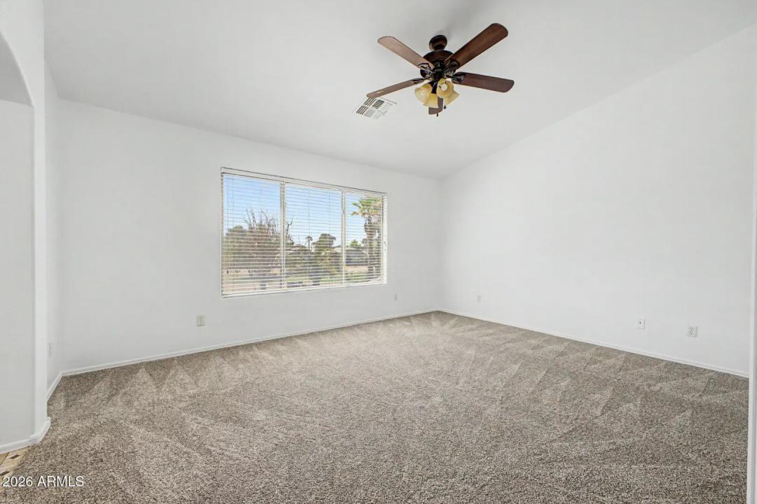 Real Estate Picture 17