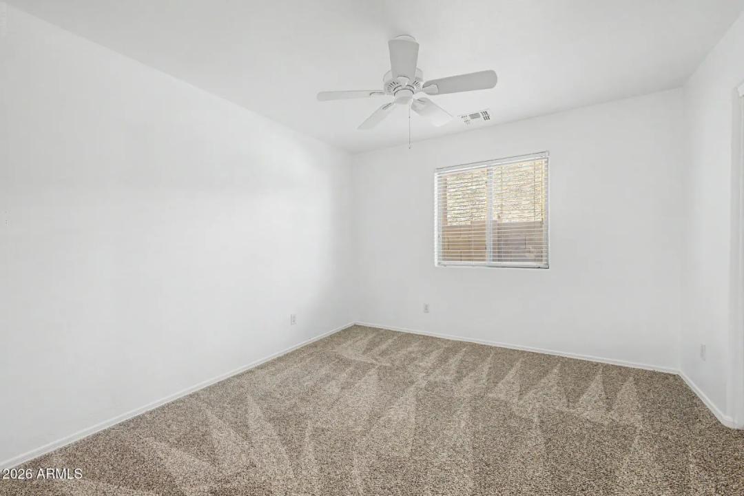 Real Estate Picture 22