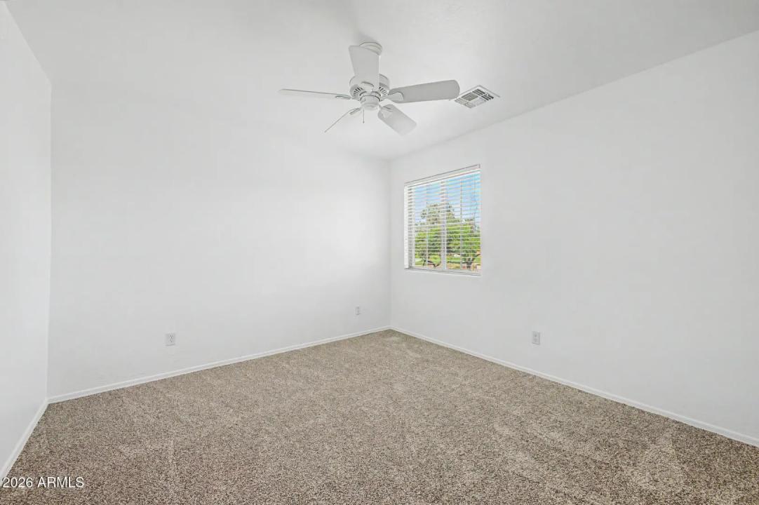 Real Estate Picture 27