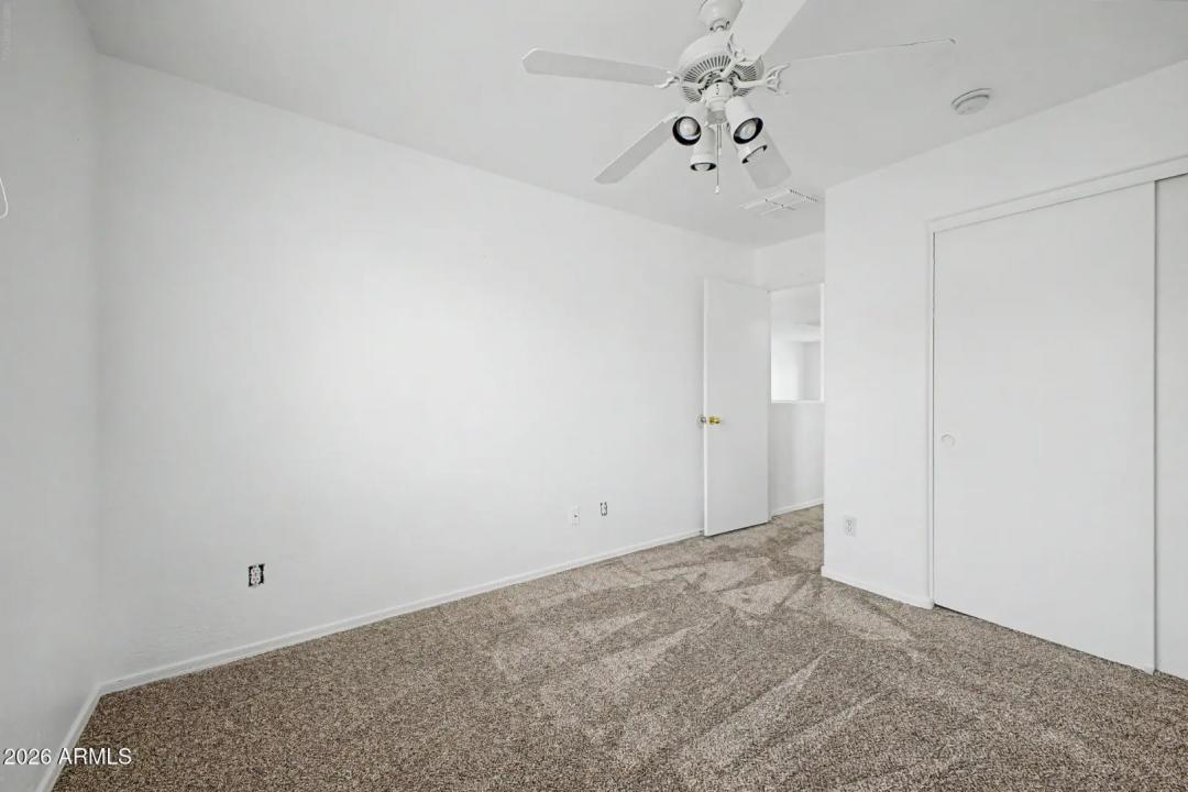 Real Estate Picture 30