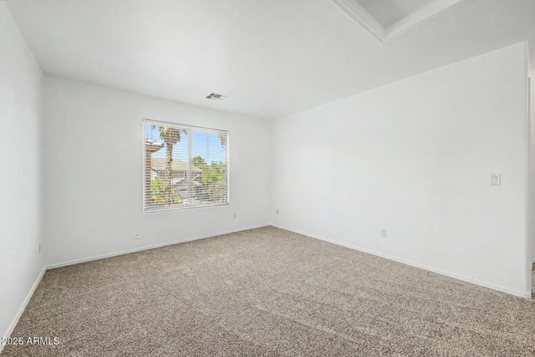 Real Estate Picture 35