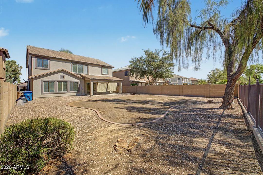 Real Estate Picture 39