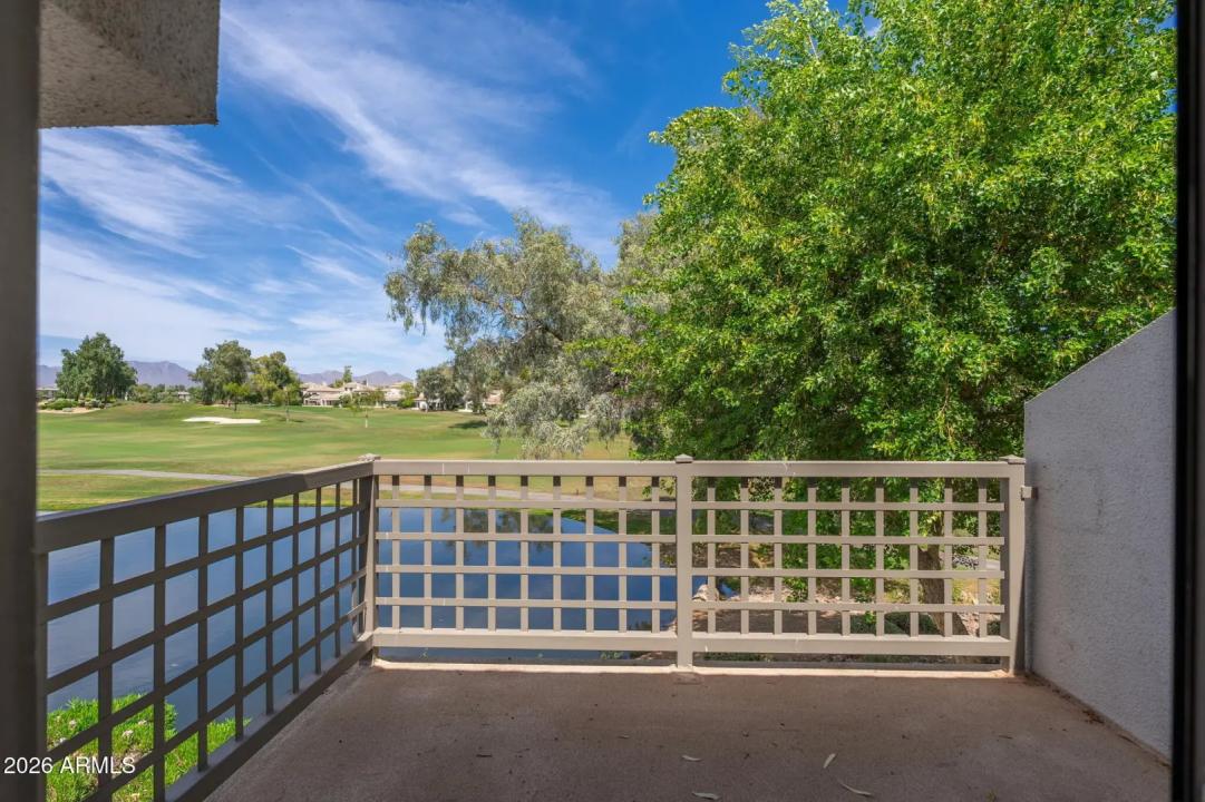 Real Estate Picture 17