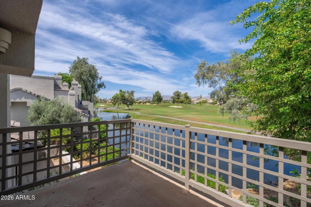 Real Estate Picture 18