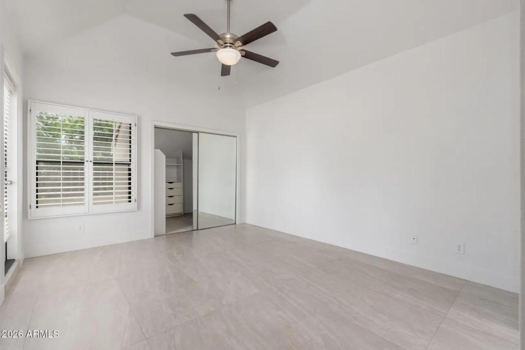 Real Estate Picture 26