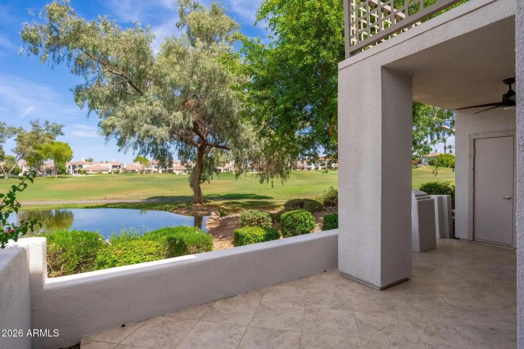 Real Estate Picture 1