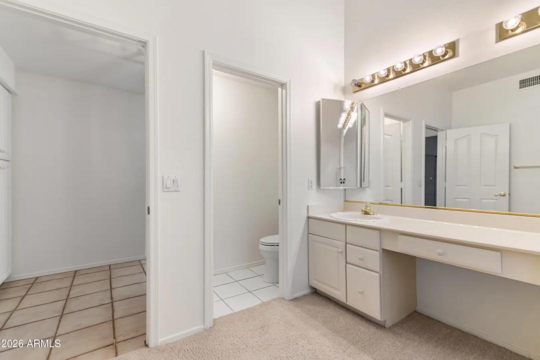 Real Estate Picture 43