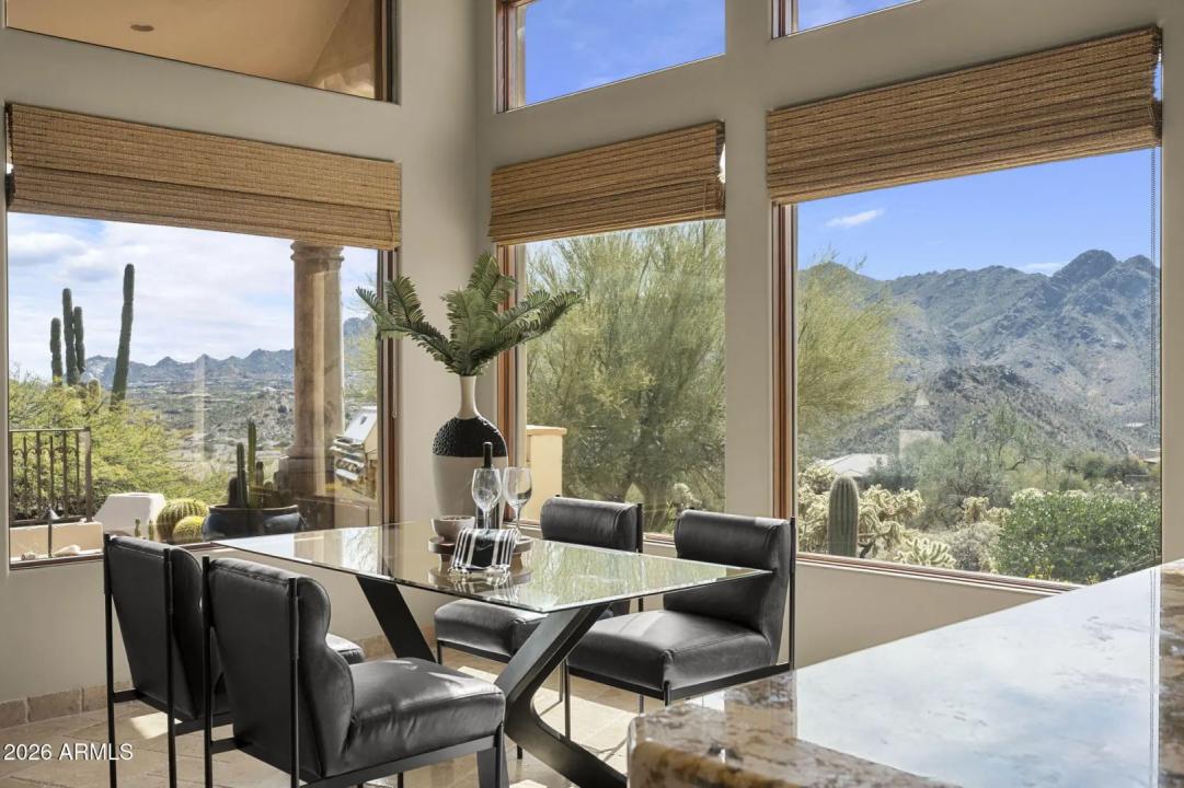 Real Estate Picture 17