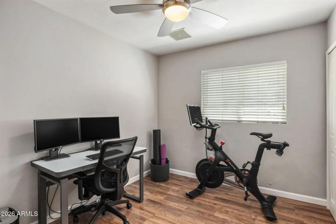 Real Estate Picture 18