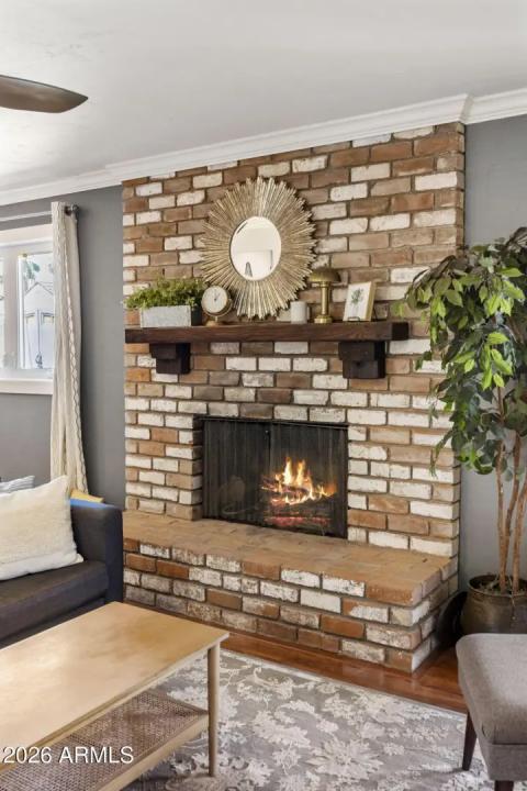 Real Estate Picture 10