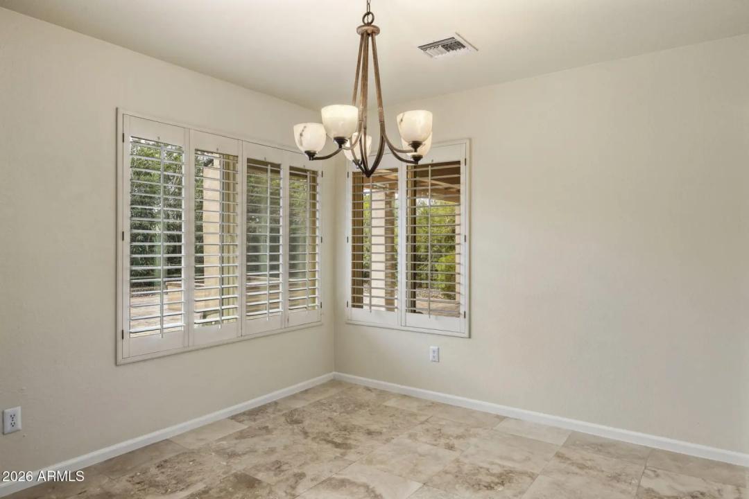 Real Estate Picture 6
