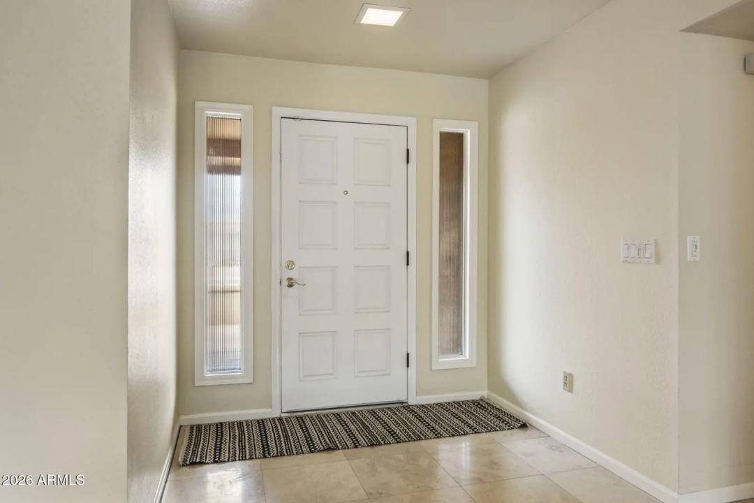 Real Estate Picture 3
