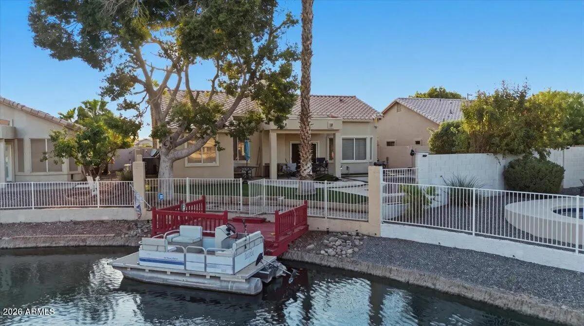Real Estate Picture 1