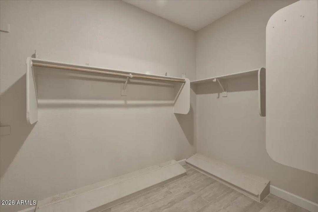 Real Estate Picture 28