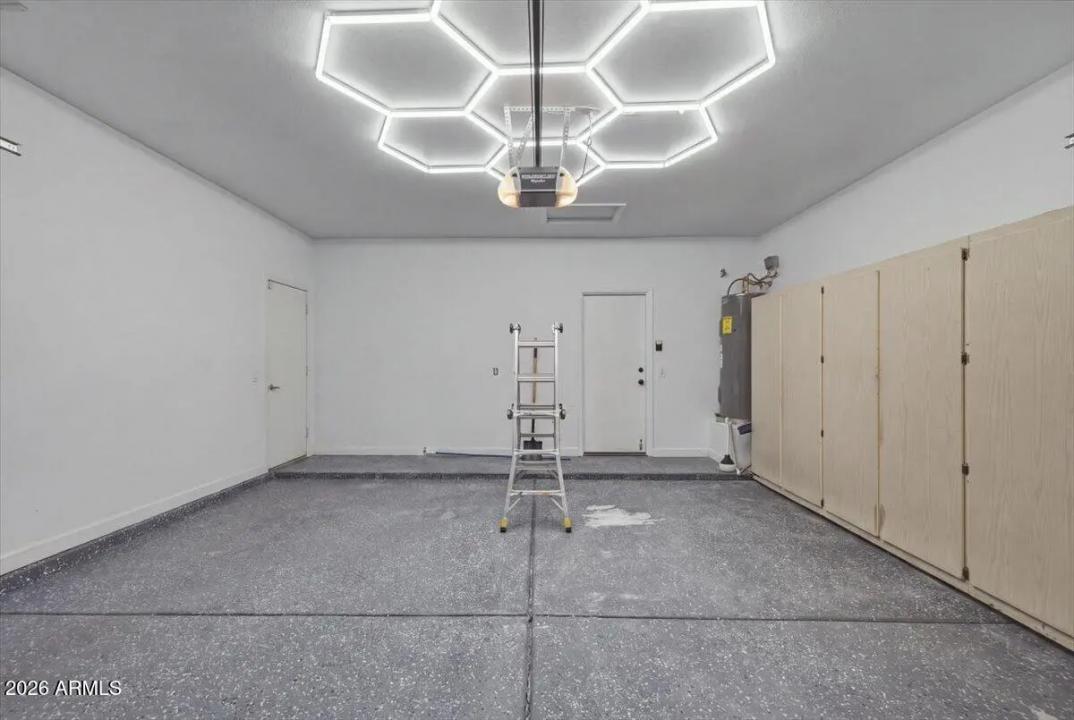 Real Estate Picture 38