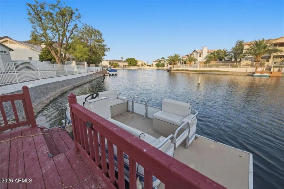 Real Estate Picture 2