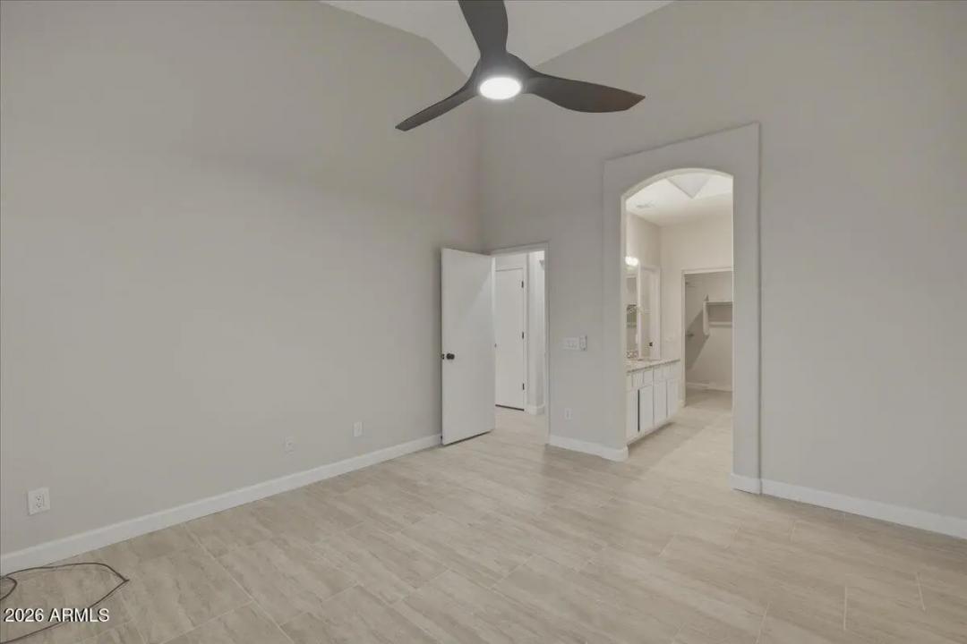 Real Estate Picture 31