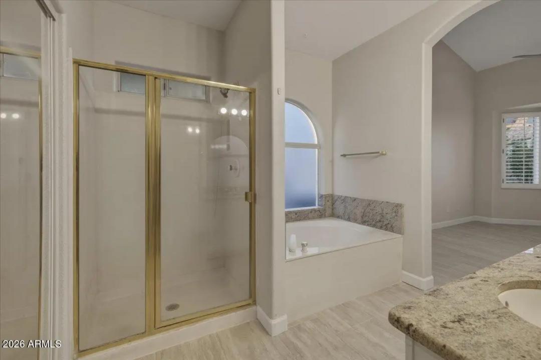 Real Estate Picture 26
