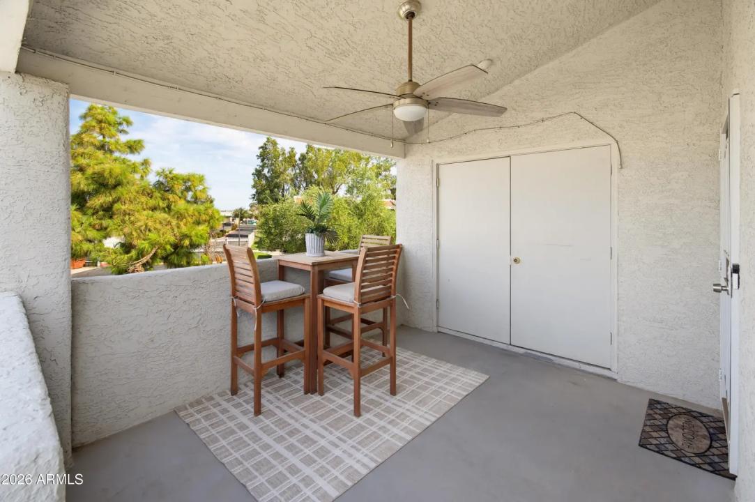 Real Estate Picture 21