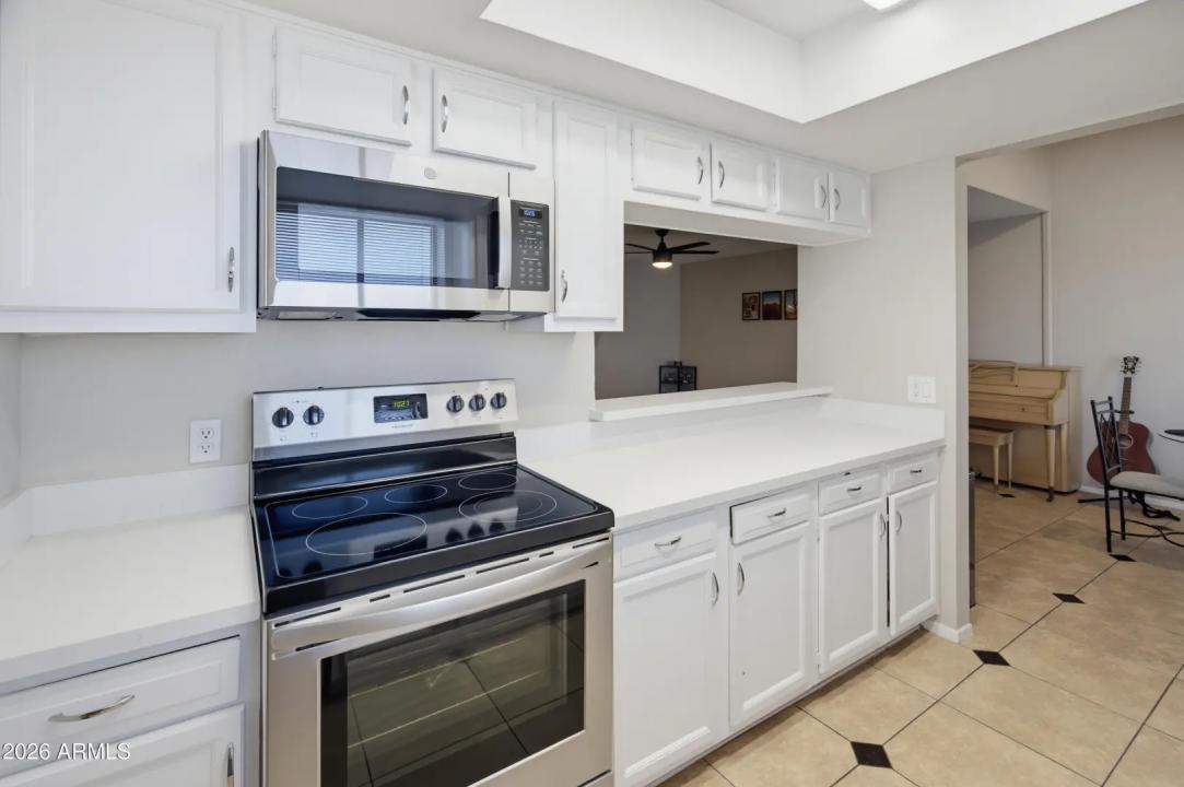 Real Estate Picture 27