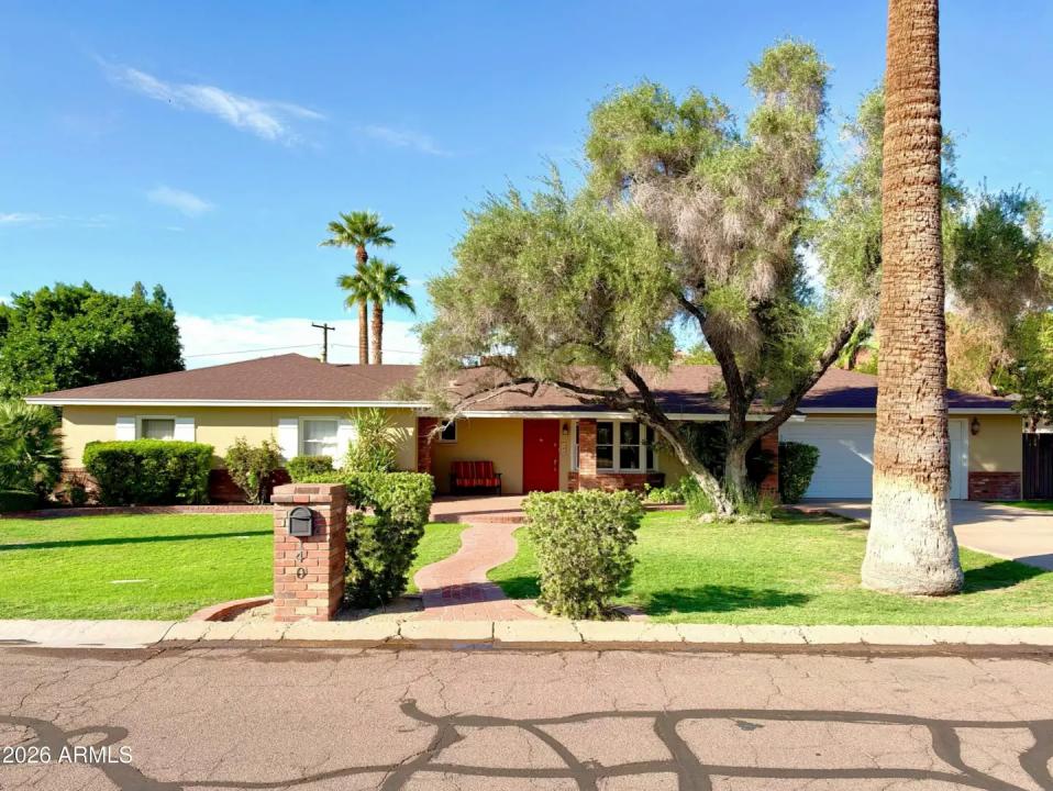 Real Estate Picture 1