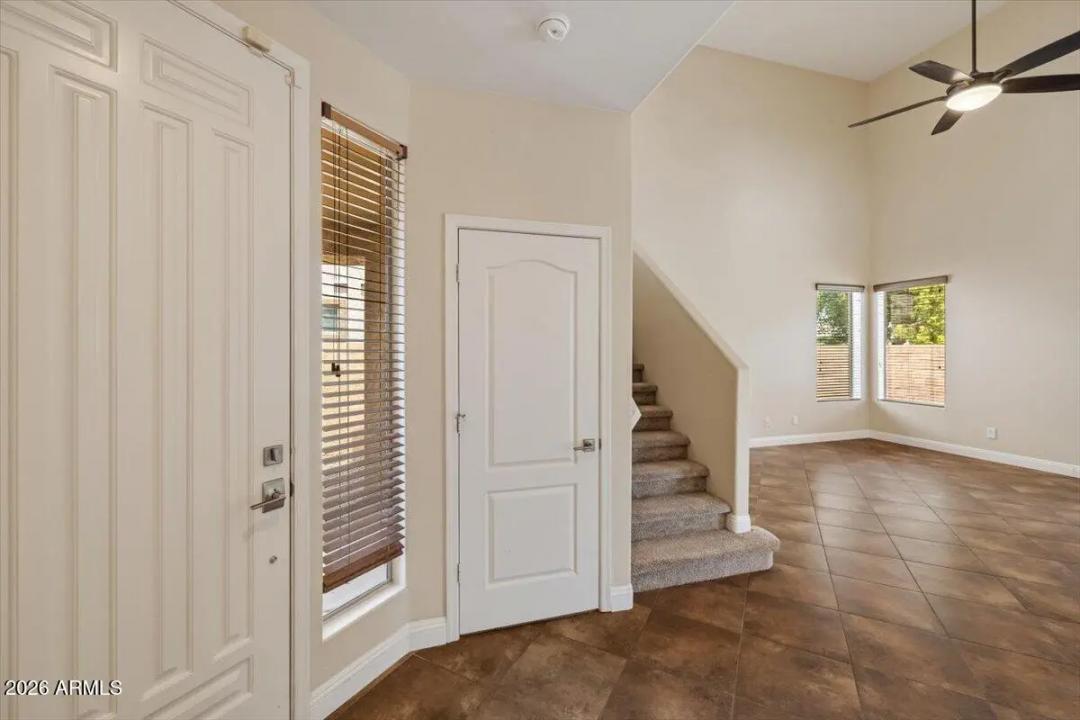 Real Estate Picture 19