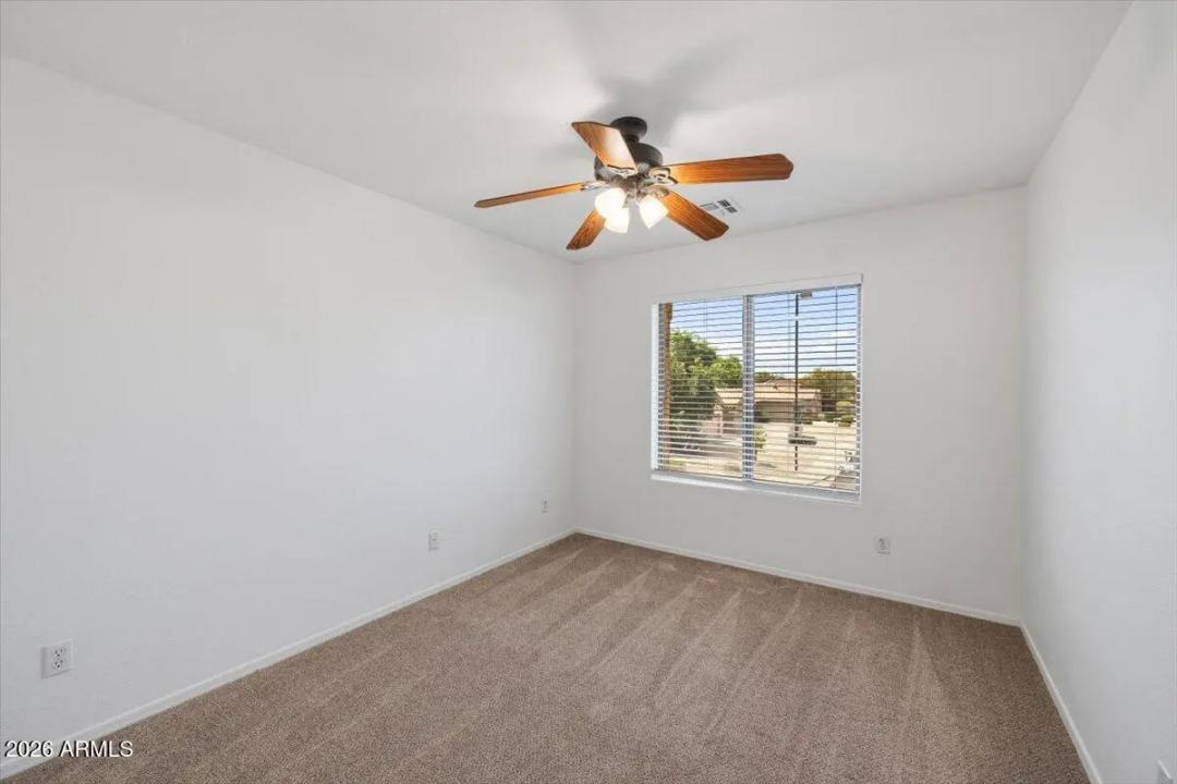 Real Estate Picture 25