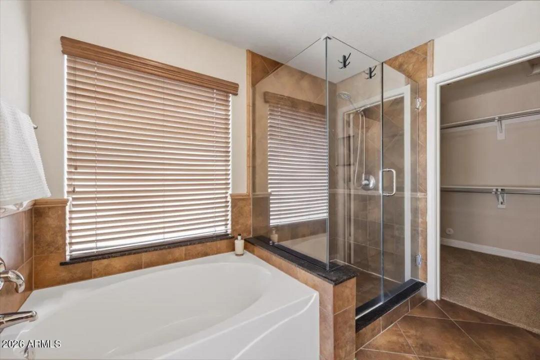 Real Estate Picture 36
