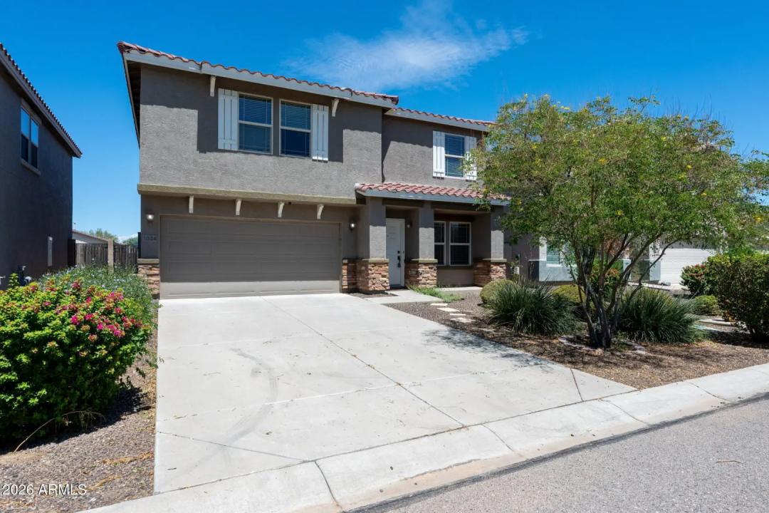 Real Estate Picture 1