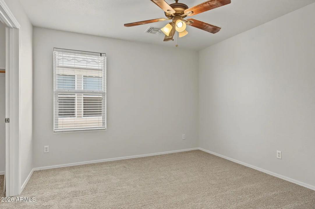 Real Estate Picture 27
