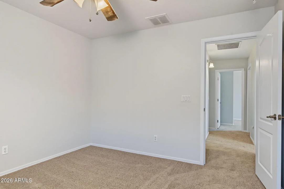 Real Estate Picture 28