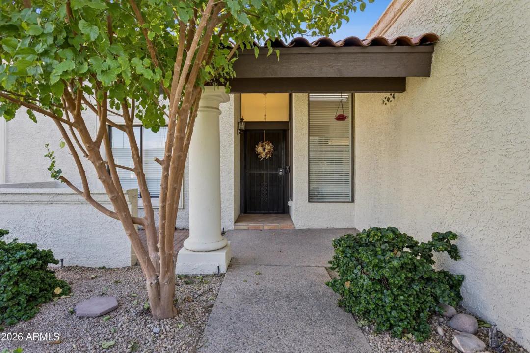 Real Estate Picture 5
