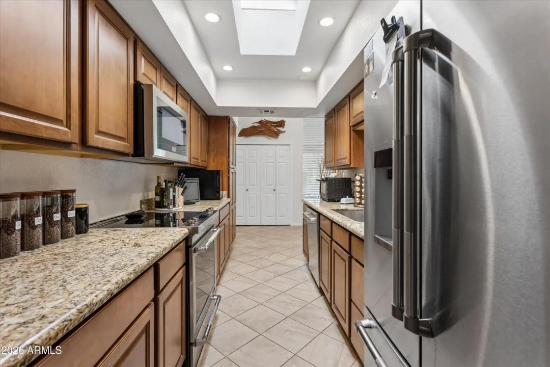 Real Estate Picture 15