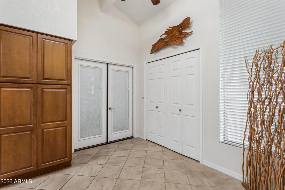 Real Estate Picture 23