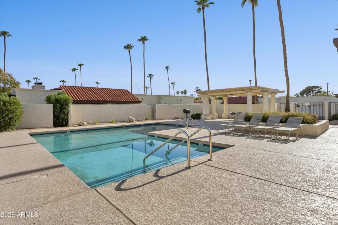 Real Estate Picture 31