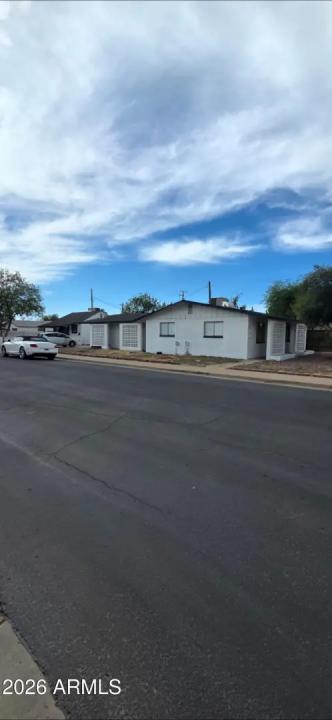 Real Estate Picture 8
