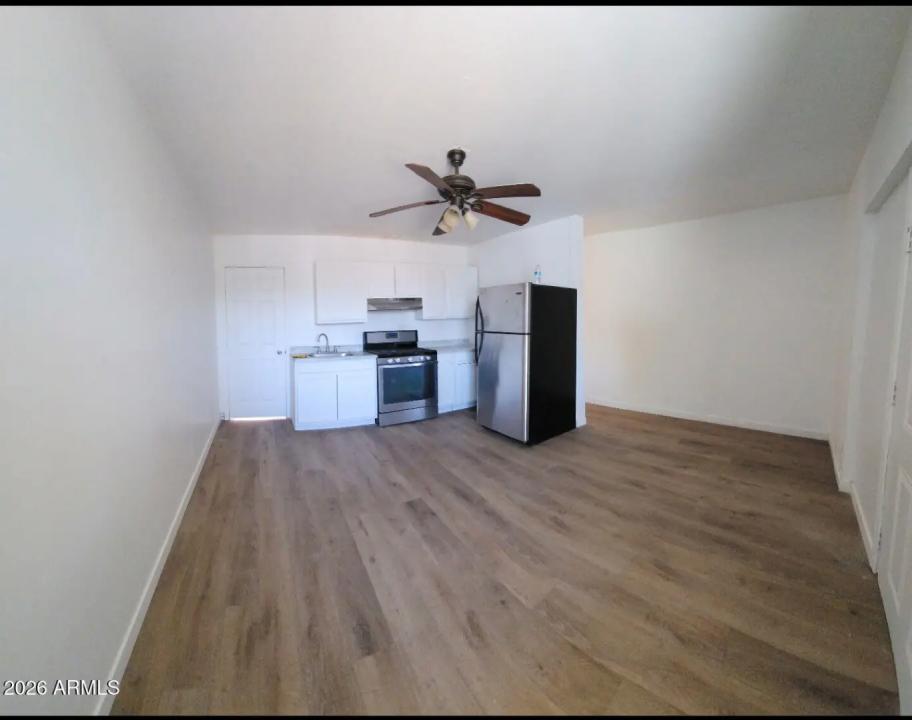 Real Estate Picture 15