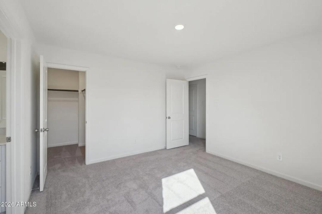 Real Estate Picture 17