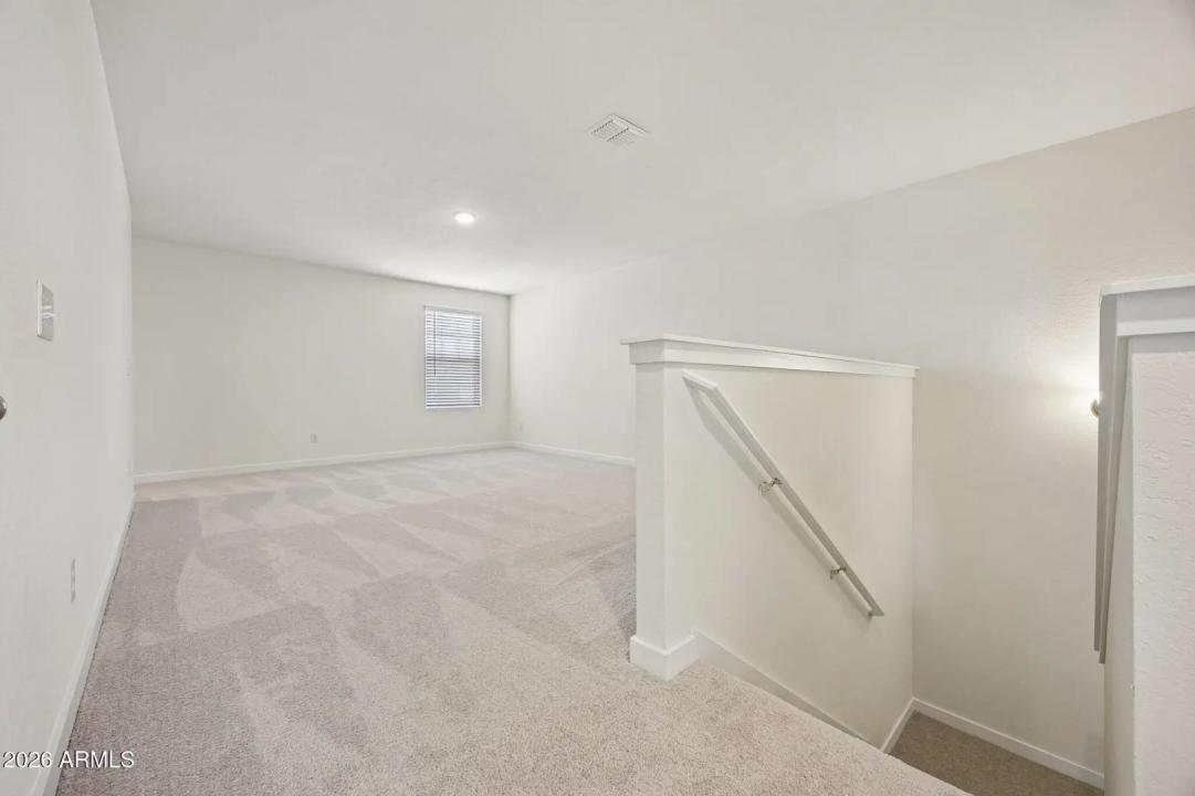 Real Estate Picture 22