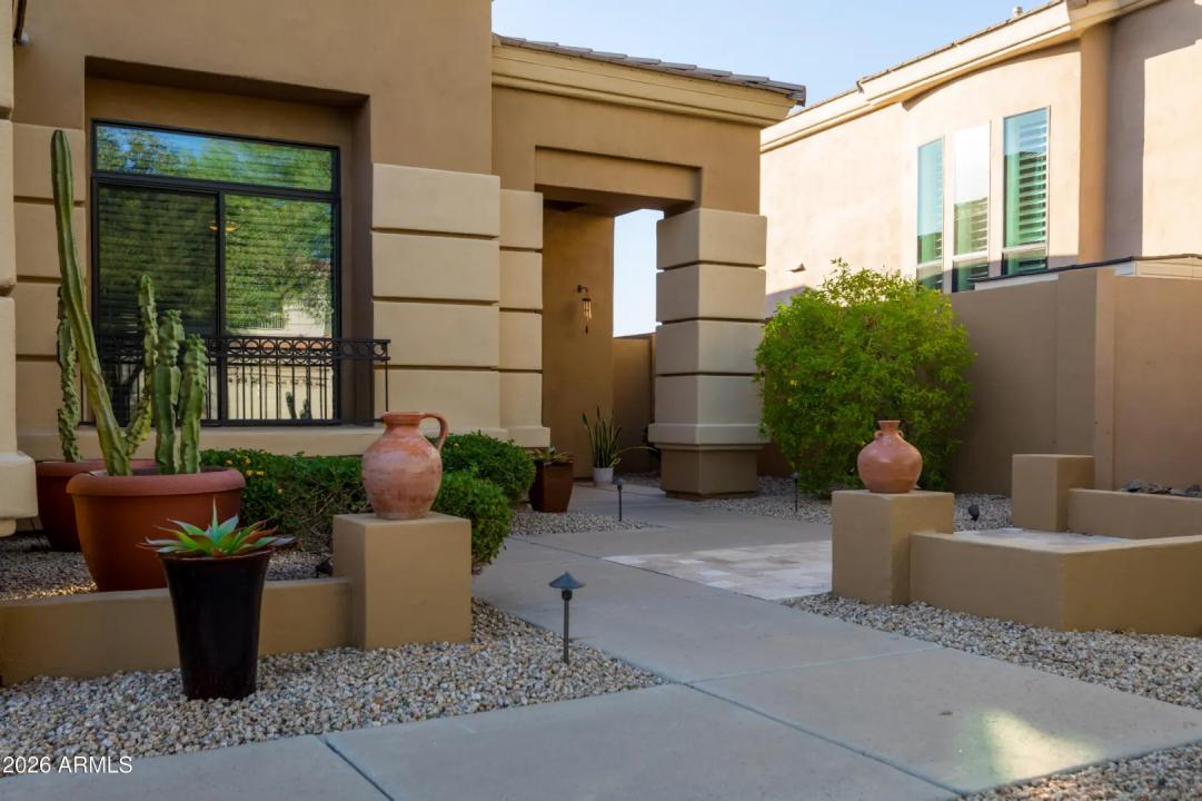 Real Estate Picture 34