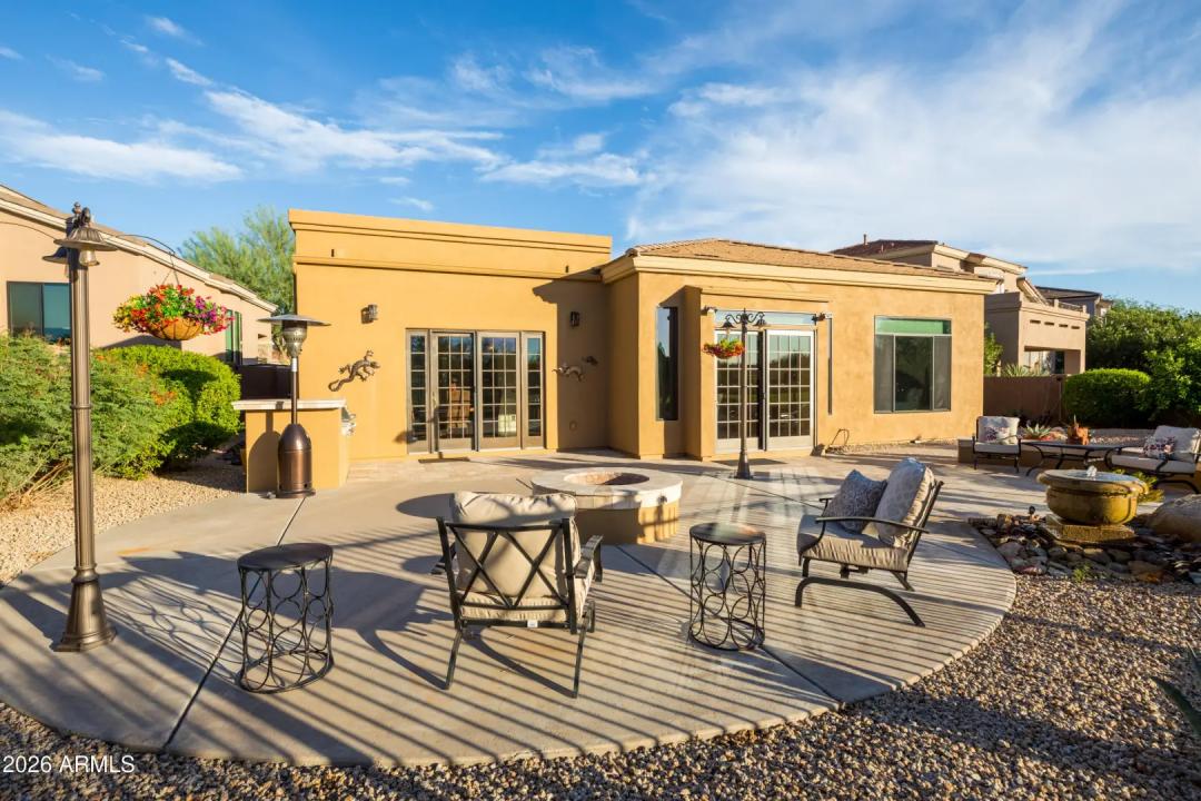 Real Estate Picture 23