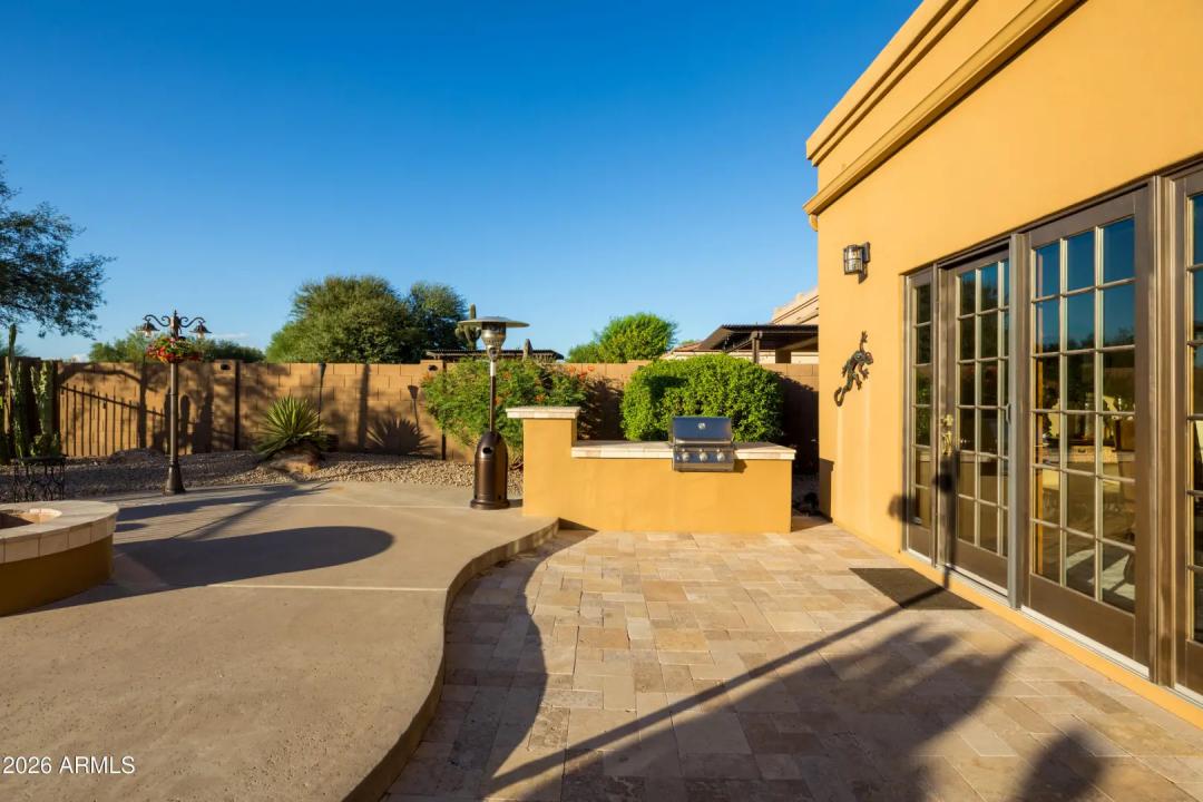 Real Estate Picture 25