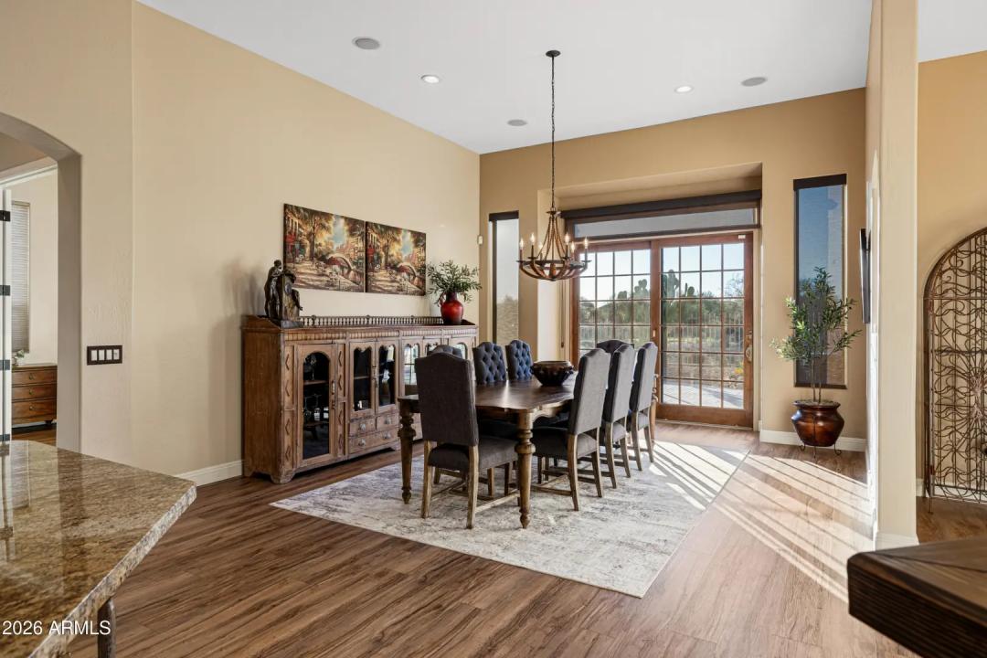Real Estate Picture 38