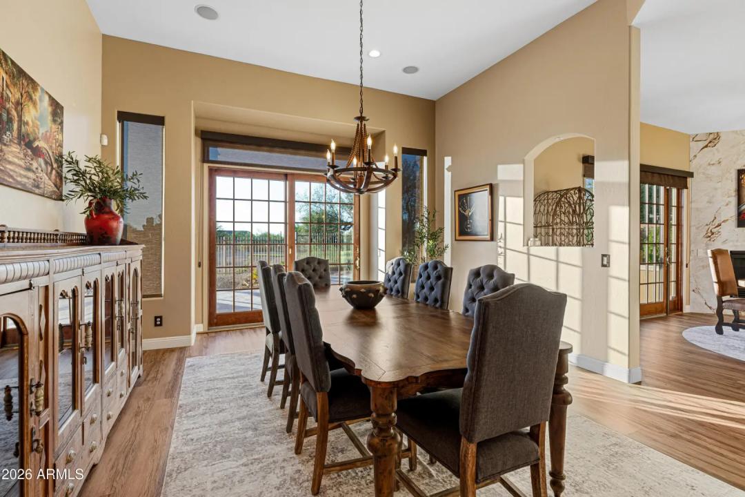 Real Estate Picture 10