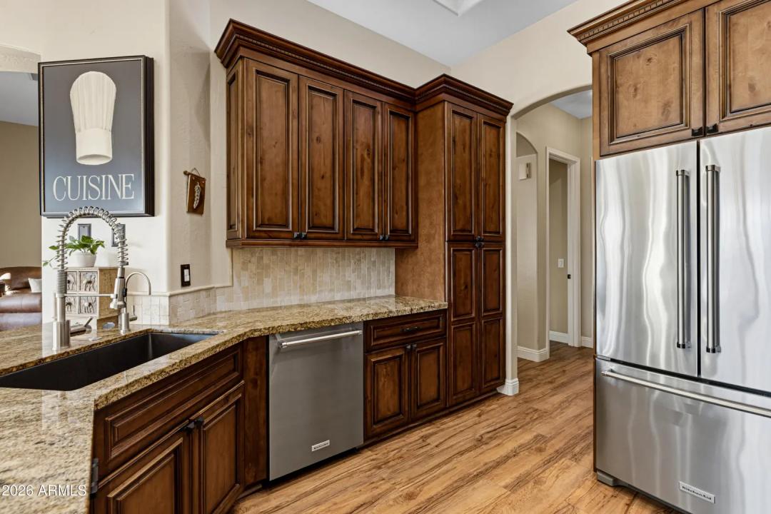 Real Estate Picture 37