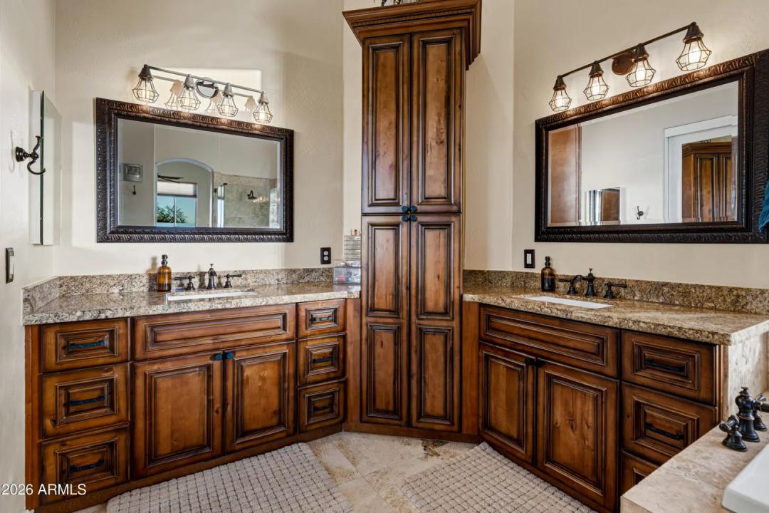 Real Estate Picture 39