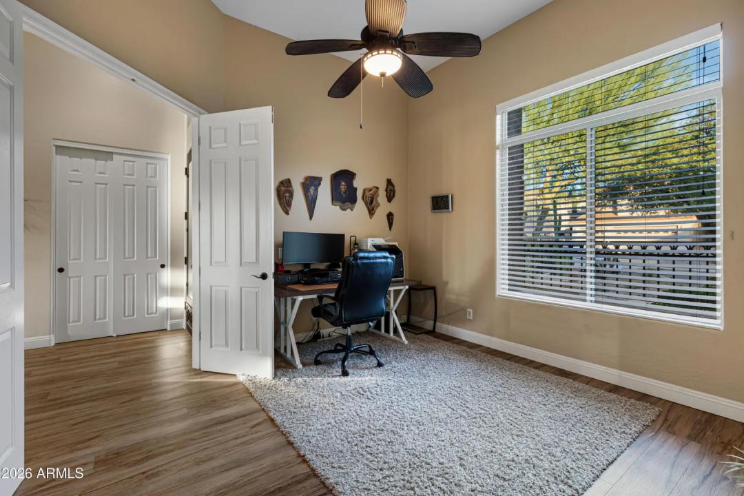 Real Estate Picture 20