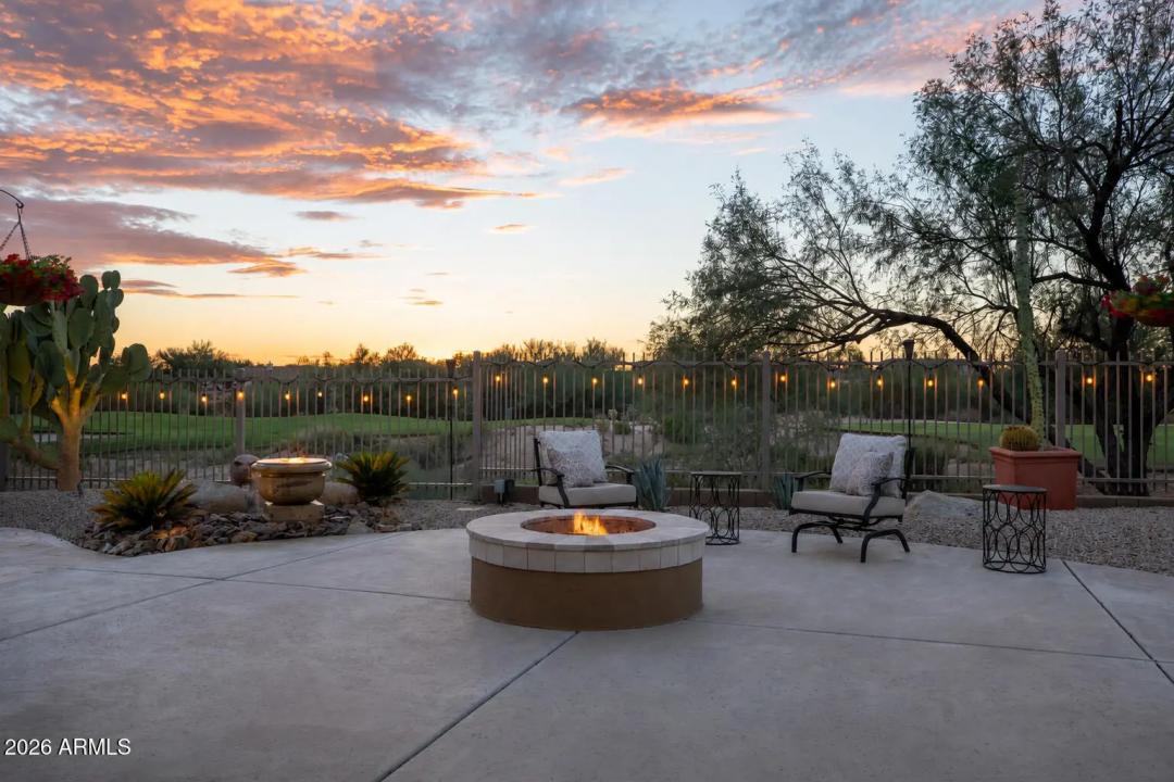 Real Estate Picture 30