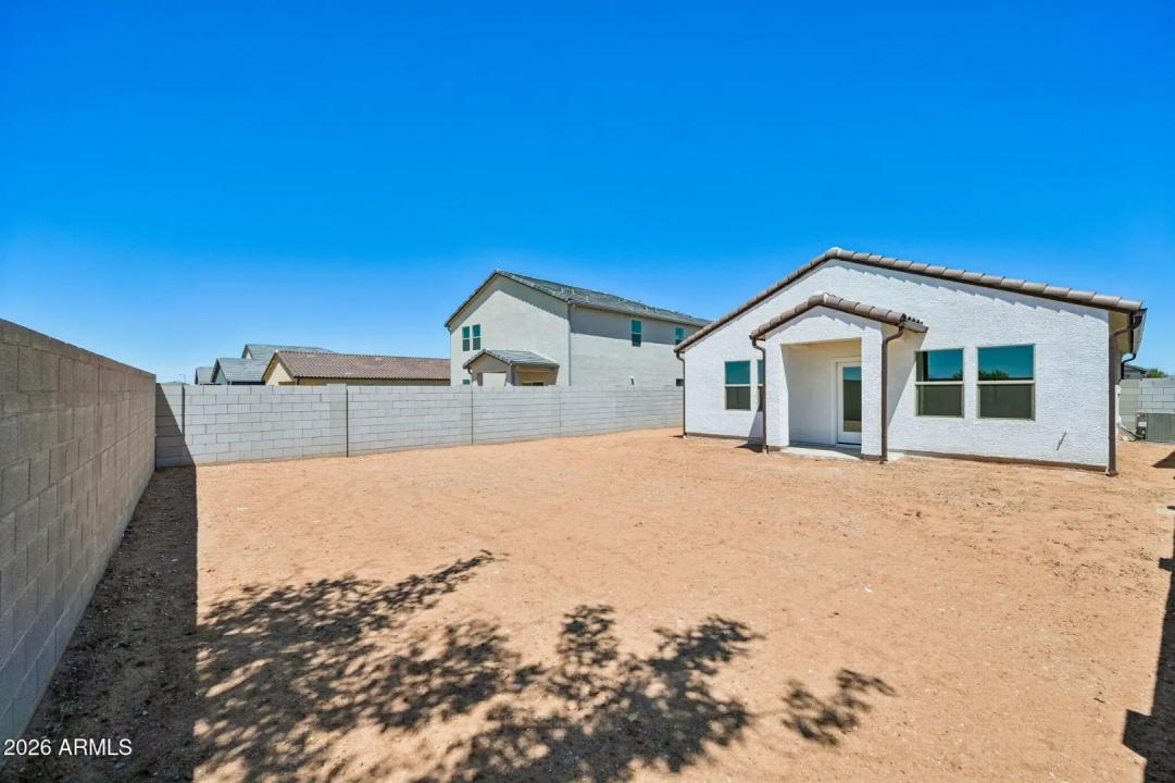 Real Estate Picture 33