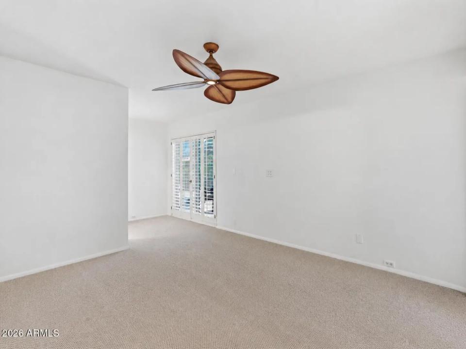 Real Estate Picture 15